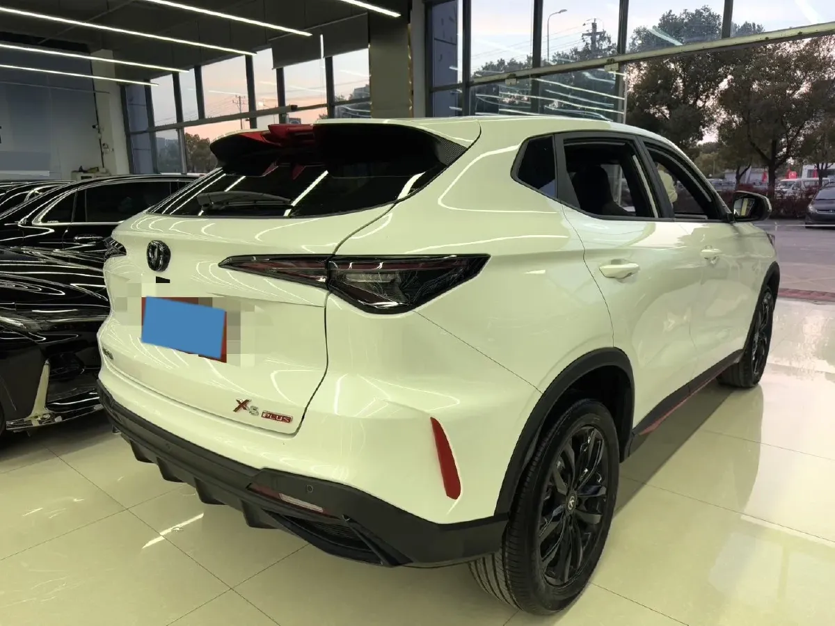 2025 ChangAn X5 PLUS 1.5T 188HP L4 7DCT,autocango,china used car exporter,china ev exporter,chinese used car exporter,chinese used ev exporter