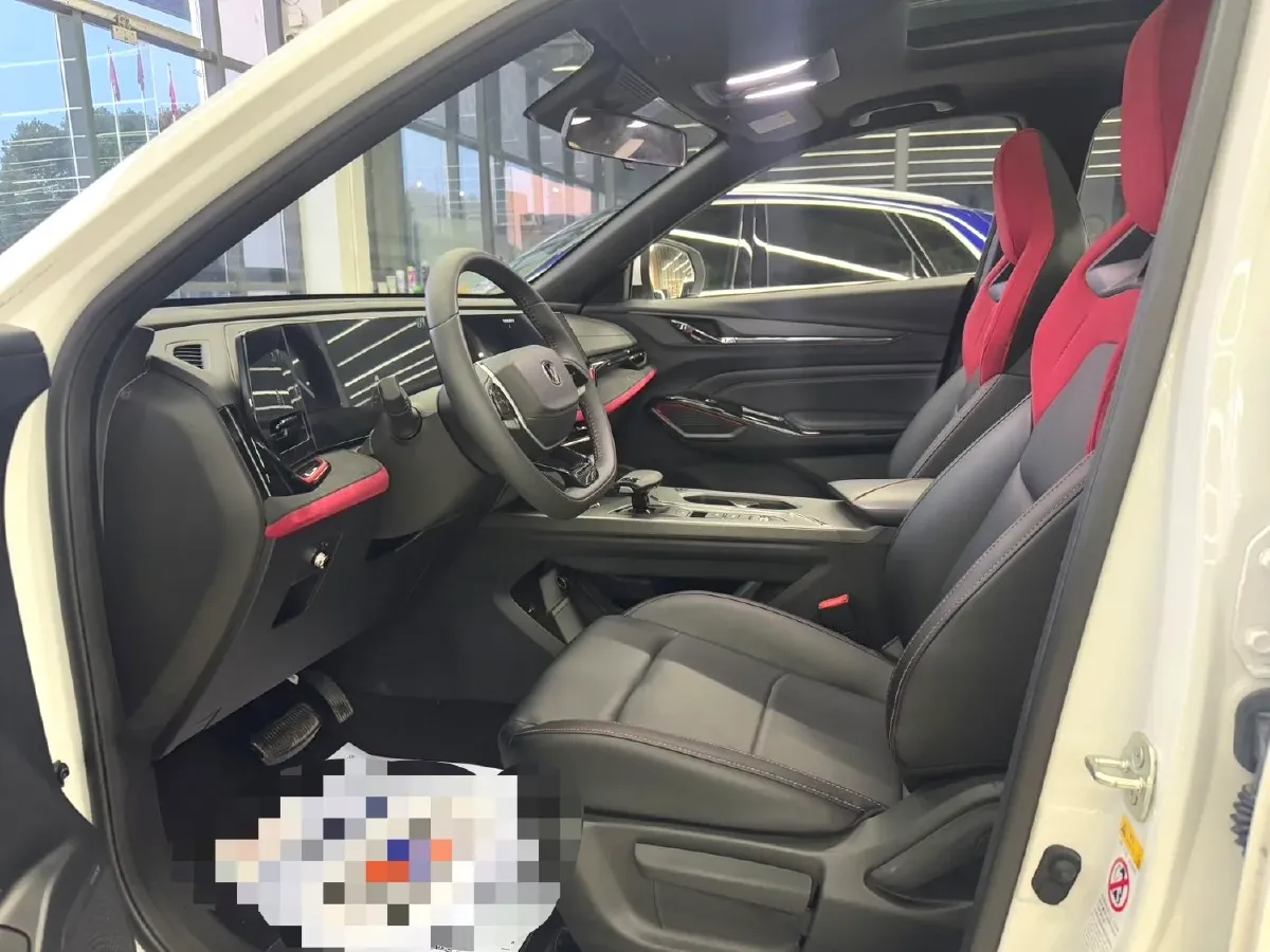 2025 ChangAn X5 PLUS 1.5T 188HP L4 7DCT,autocango,china used car exporter,china ev exporter,chinese used car exporter,chinese used ev exporter