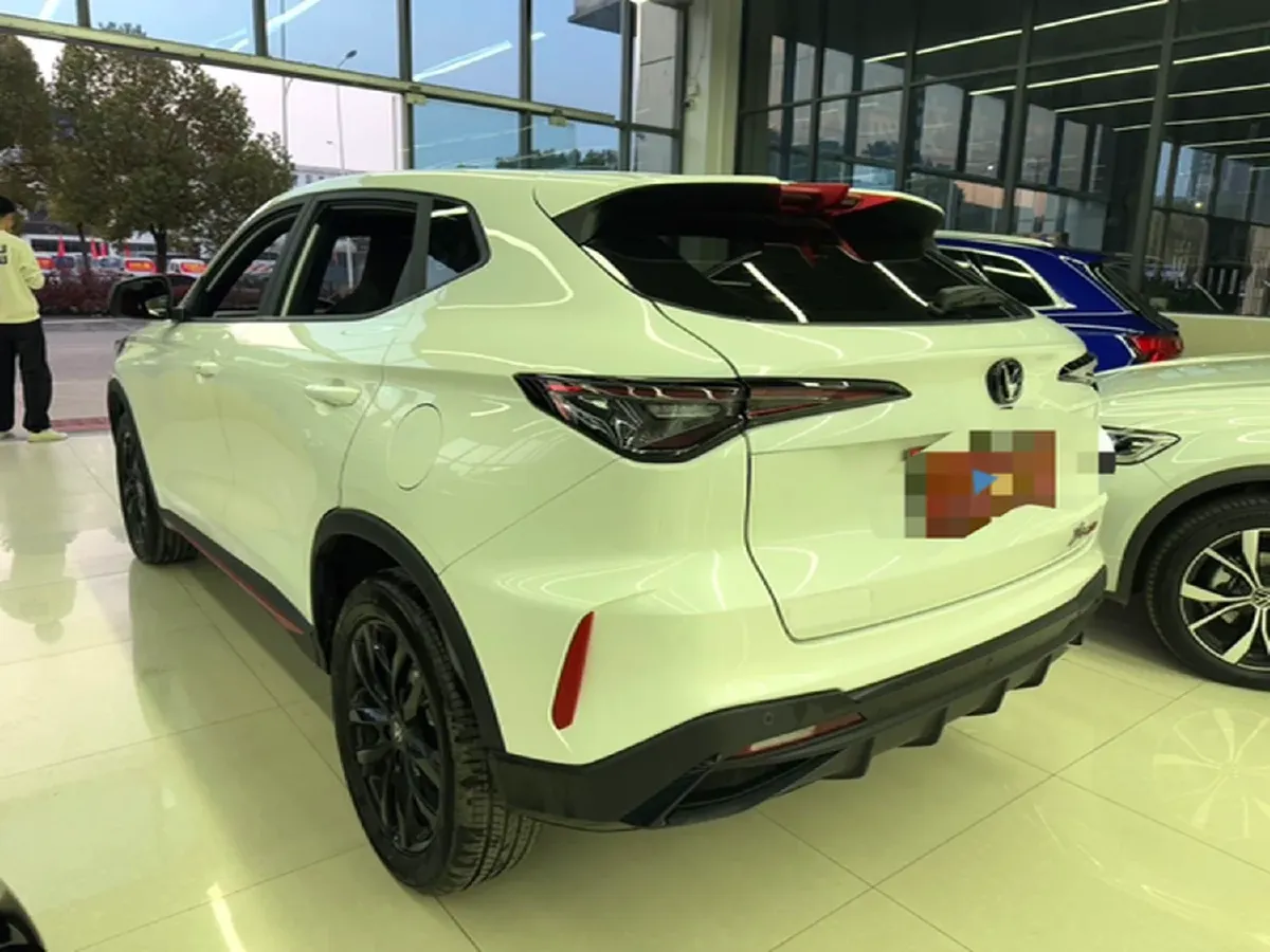 2025 ChangAn X5 PLUS 1.5T 188HP L4 7DCT,autocango,china used car exporter,china ev exporter,chinese used car exporter,chinese used ev exporter