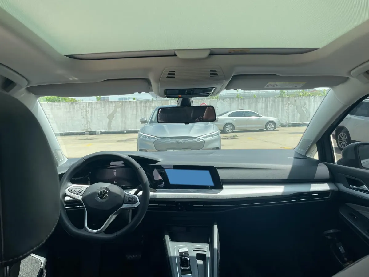 2021 Volkswagen Golf 1.4T 150HP L4 7DCT,autocango,china used car exporter,china ev exporter,chinese used car exporter,chinese used ev exporter