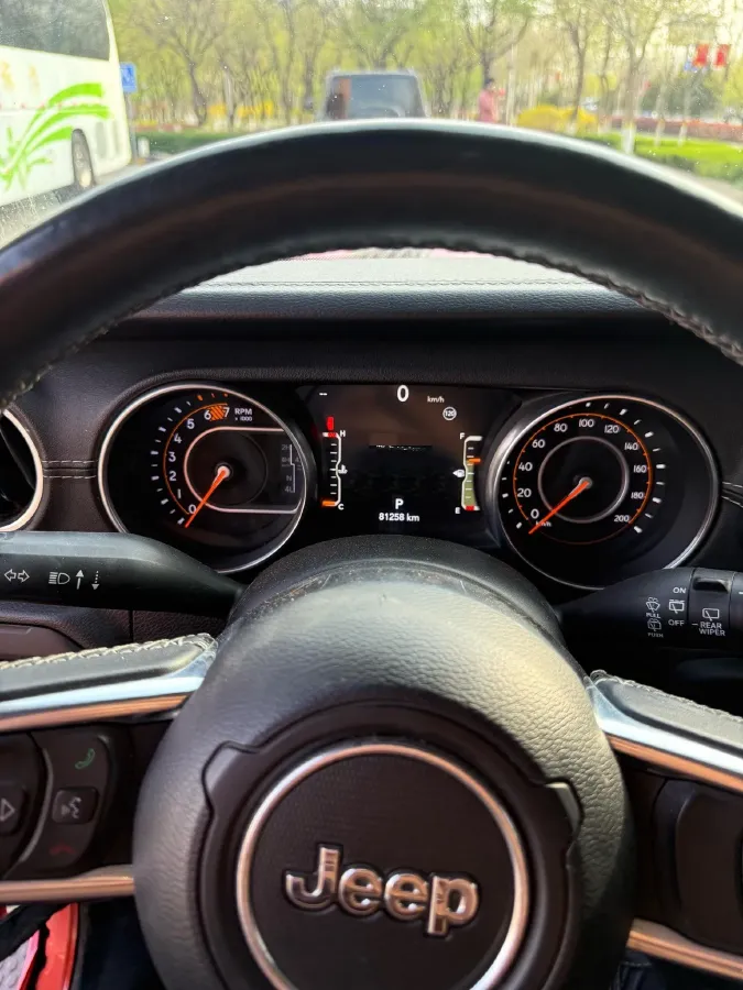 2019 Jeep Wrangler 2.0T 266HP L4 8AT,autocango,china used car exporter,china ev exporter,chinese used car exporter,chinese used ev exporter