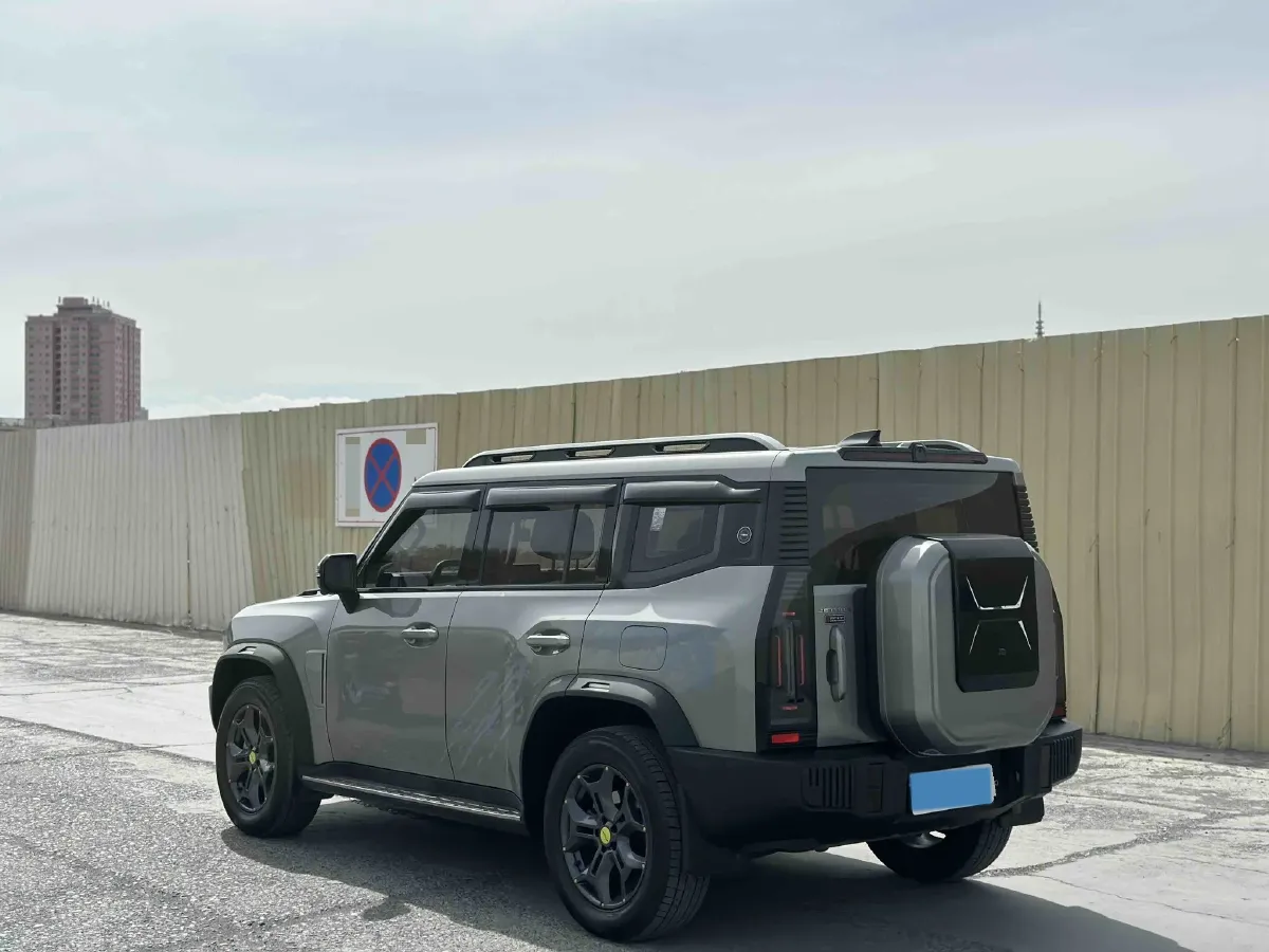 2023 Jetour Traveller 2.0T 254HP L4 7DCT,autocango,china used car exporter,china ev exporter,chinese used car exporter,chinese used ev exporter