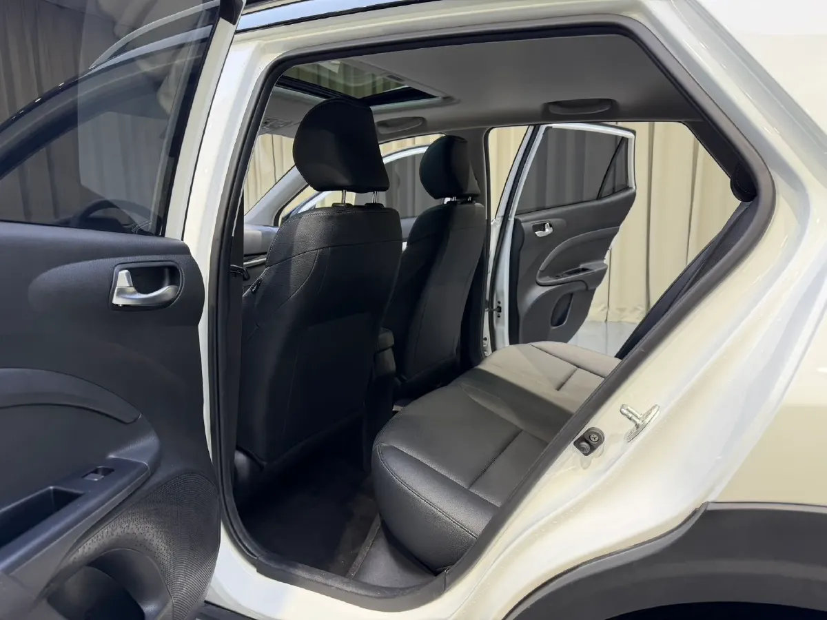 2021 Kia KX1 1.4L 100HP L4 CVT,autocango,china used car exporter,china ev exporter,chinese used car exporter,chinese used ev exporter