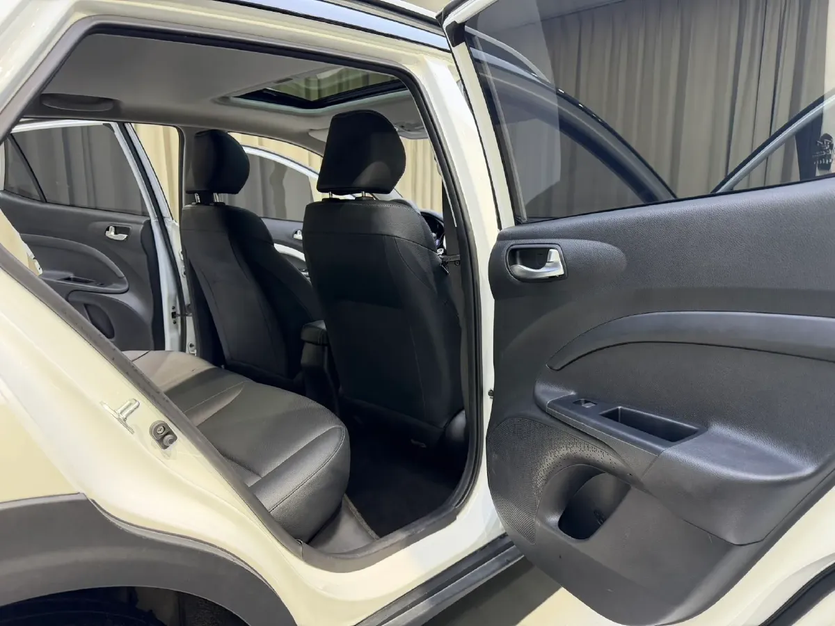 2021 Kia KX1 1.4L 100HP L4 CVT,autocango,china used car exporter,china ev exporter,chinese used car exporter,chinese used ev exporter