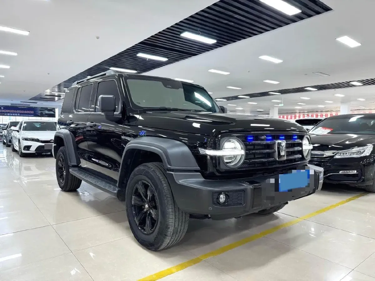 2024 Tank 300 2.0T 227HP L4 8AT,autocango,china used car exporter,china ev exporter,chinese used car exporter,chinese used ev exporter