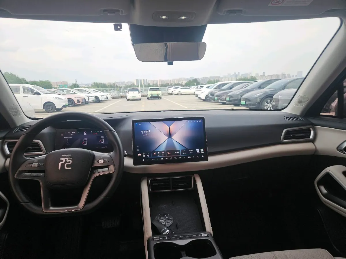 2025 BYD YuanUP BEV 45.12KWH,autocango,china used car exporter,china ev exporter,chinese used car exporter,chinese used ev exporter