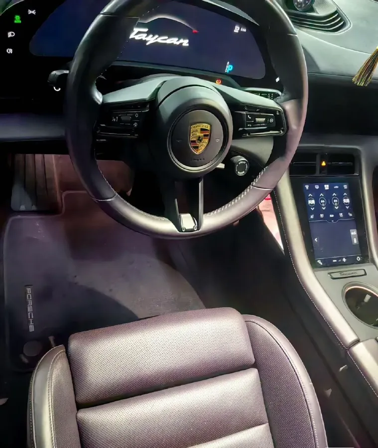 2019 Porsche Taycan 2AT BEV 79.2KWH,autocango,china used car exporter,china ev exporter,chinese used car exporter,chinese used ev exporter