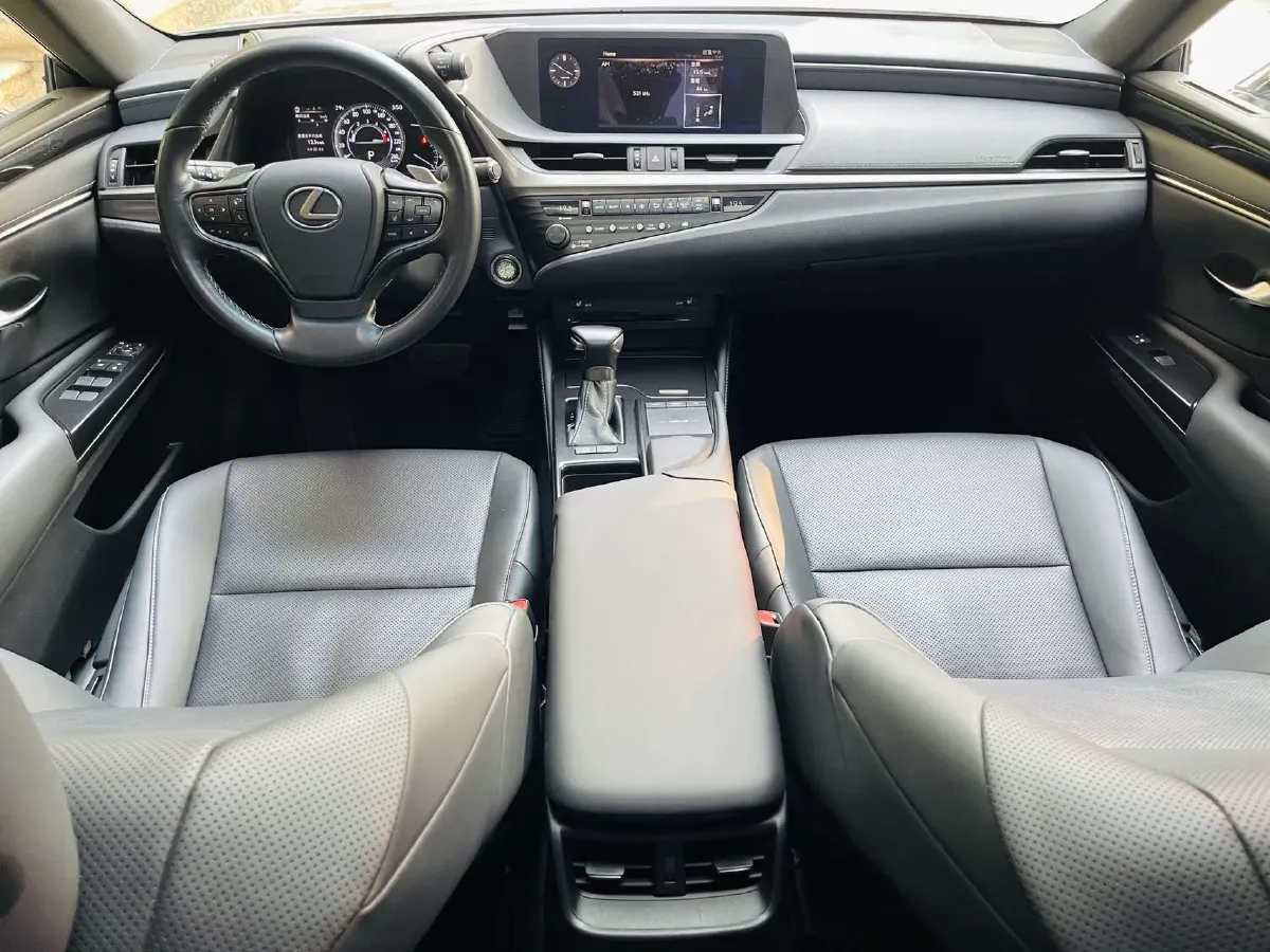 2020 Lexus ES 2.0L 173HP L4 CVT,autocango,china used car exporter,china ev exporter,chinese used car exporter,chinese used ev exporter