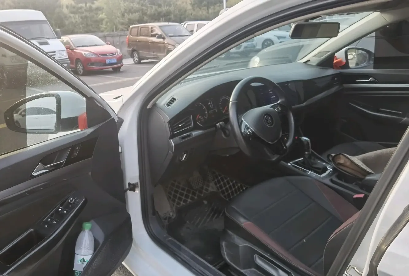 2021 Volkswagen Bora 1.5L 113HP L4 6AT,autocango,china used car exporter,china ev exporter,chinese used car exporter,chinese used ev exporter