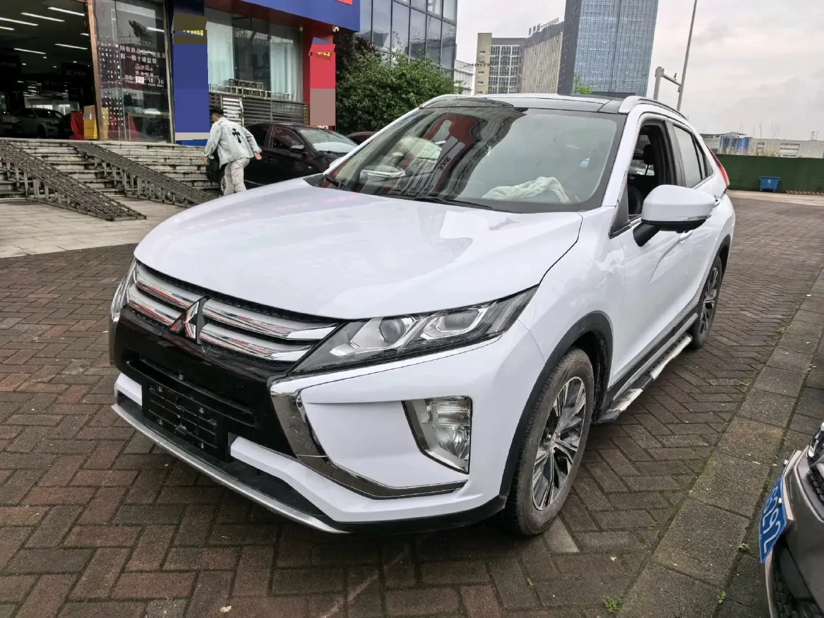 2019 Mitsubishi Eclipse Cross 1.5T 170HP L4 CVT,autocango,china used car exporter,china ev exporter,chinese used car exporter,chinese used ev exporter