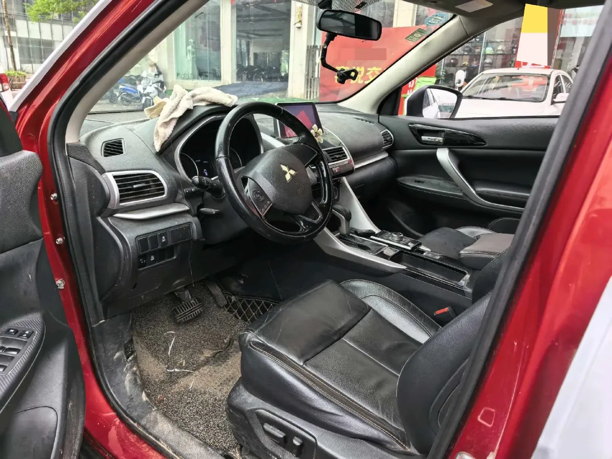 2019 Mitsubishi Eclipse Cross 1.5T 170HP L4 CVT,autocango,china used car exporter,china ev exporter,chinese used car exporter,chinese used ev exporter