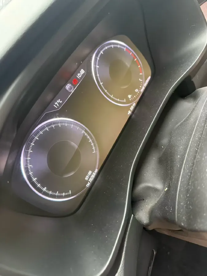 2020 Volvo XC40 1.5T 163HP L3 8AT,autocango,china used car exporter,china ev exporter,chinese used car exporter,chinese used ev exporter