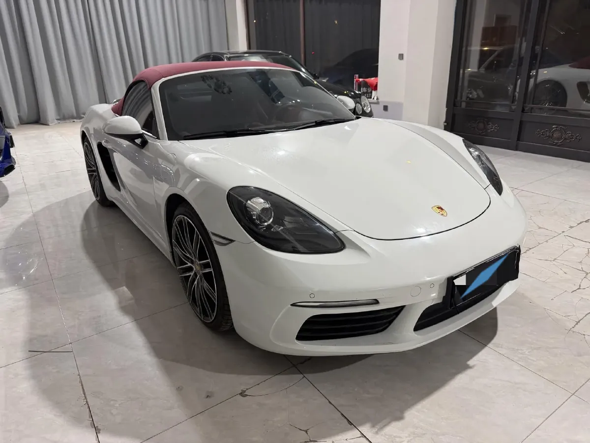 2020 Porsche 718 2.0T 250HP H4 7DCT,autocango,china used car exporter,china ev exporter,chinese used car exporter,chinese used ev exporter