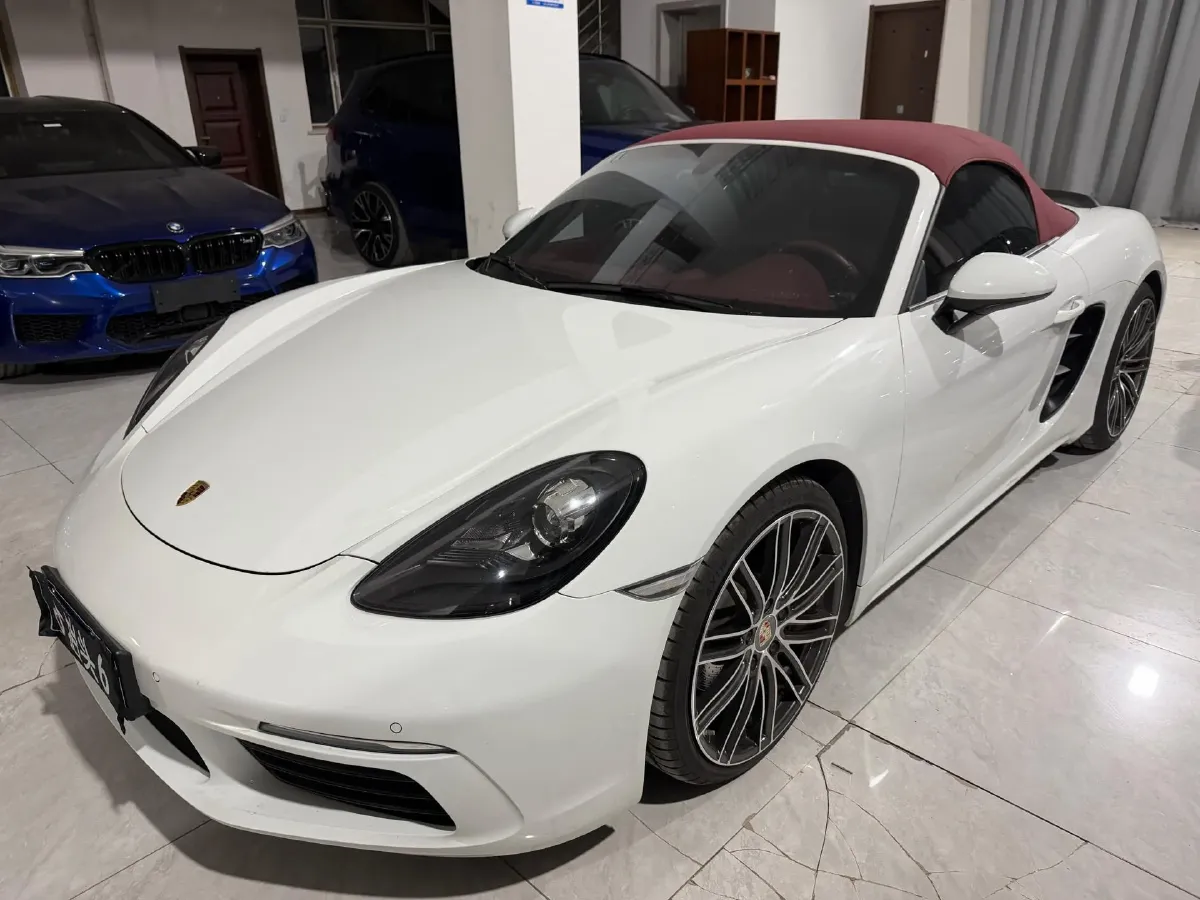 2020 Porsche 718 2.0T 250HP H4 7DCT,autocango,china used car exporter,china ev exporter,chinese used car exporter,chinese used ev exporter