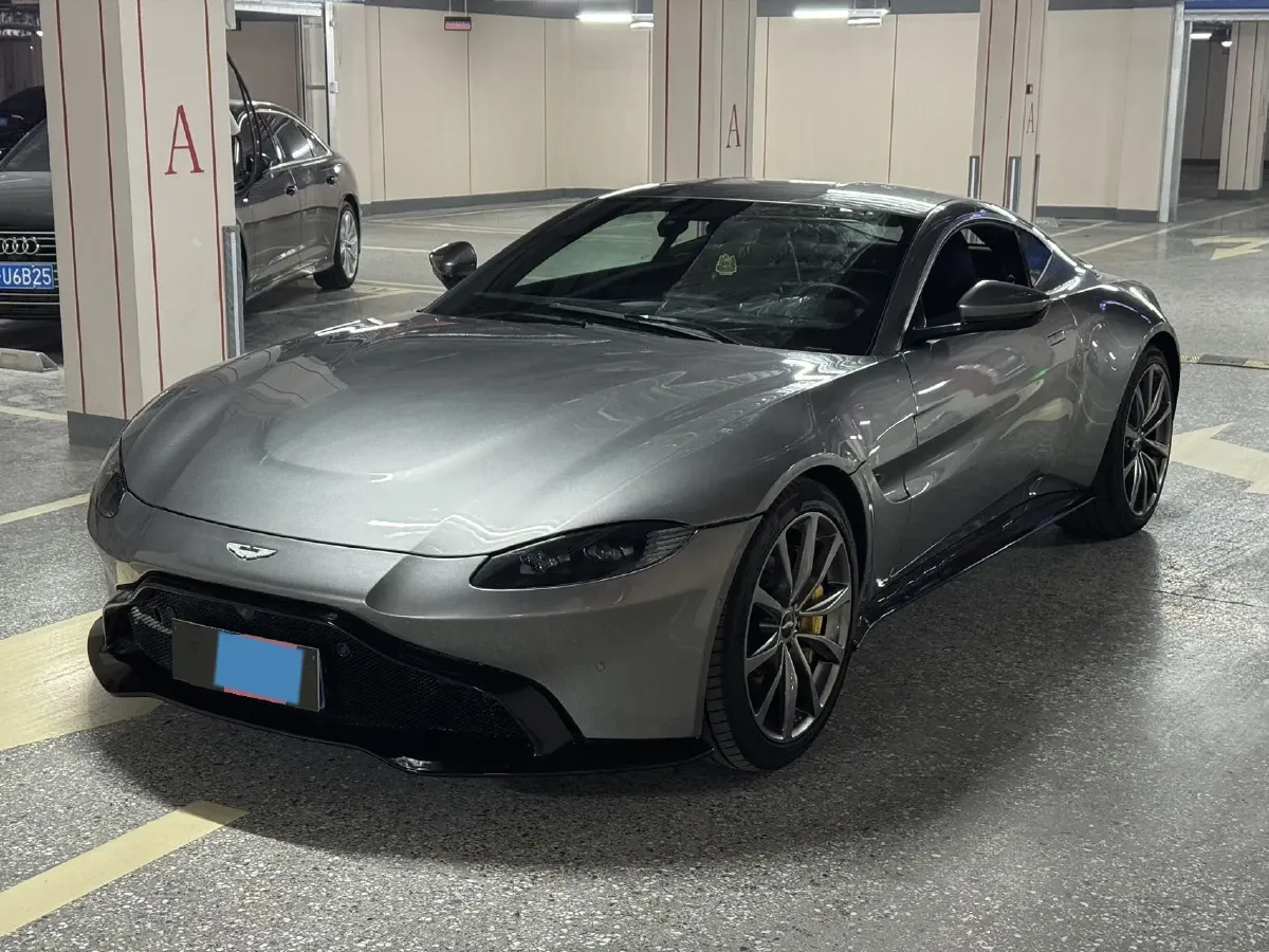 2018 Aston Martin V8 Vantage 4.0T 510HP V8 8AT,autocango,china used car exporter,china ev exporter,chinese used car exporter,chinese used ev exporter
