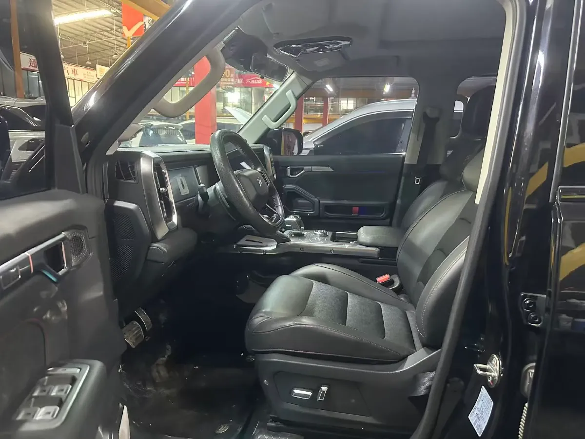 2023 Jetour Traveller 2.0T 254HP L4 8AT,autocango,china used car exporter,china ev exporter,chinese used car exporter,chinese used ev exporter