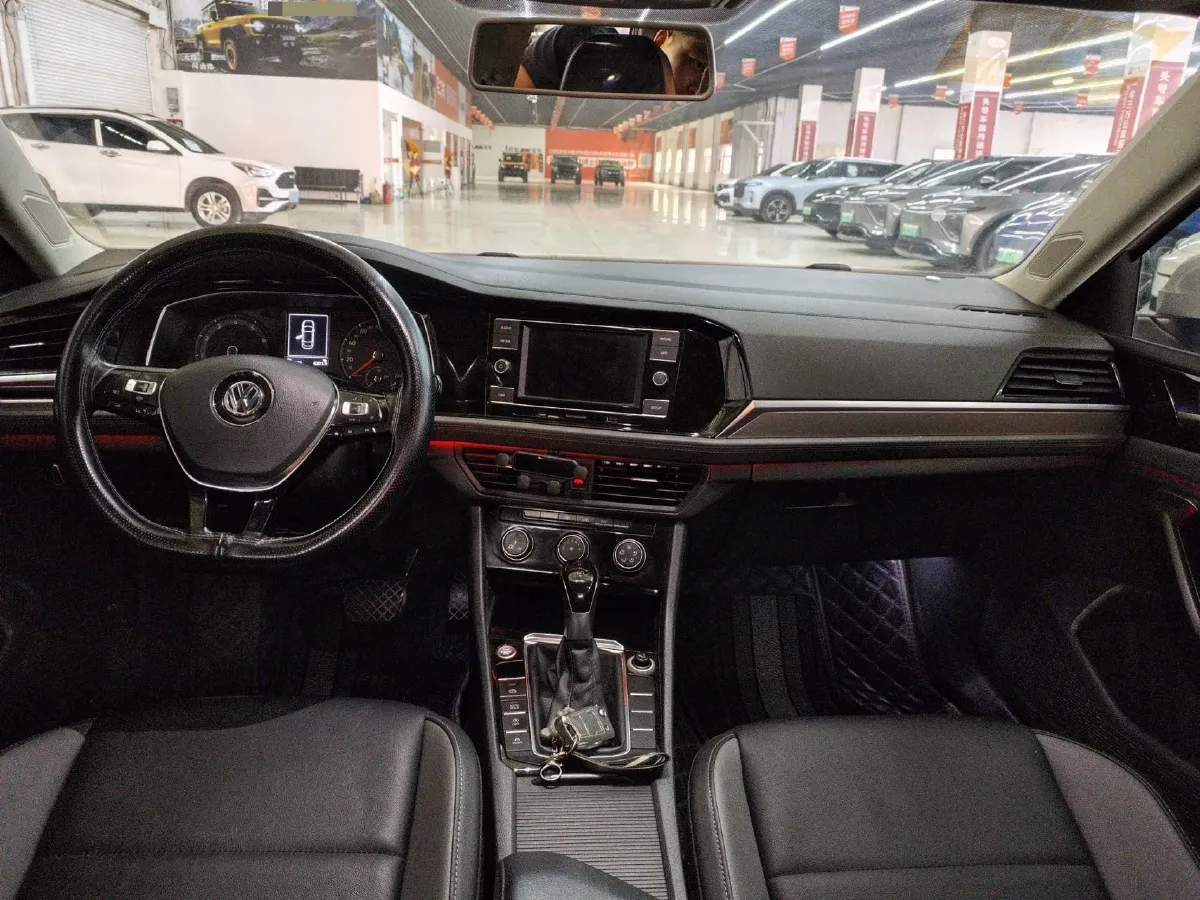 2019 Volkswagen Tharu 1.4T 150HP L4 7DCT,autocango,china used car exporter,china ev exporter,chinese used car exporter,chinese used ev exporter