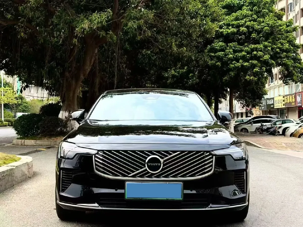 2026 Volvo S90 PHEV 2.0T 310HP L4 8AT PHEV,autocango,china used car exporter,china ev exporter,chinese used car exporter,chinese used ev exporter