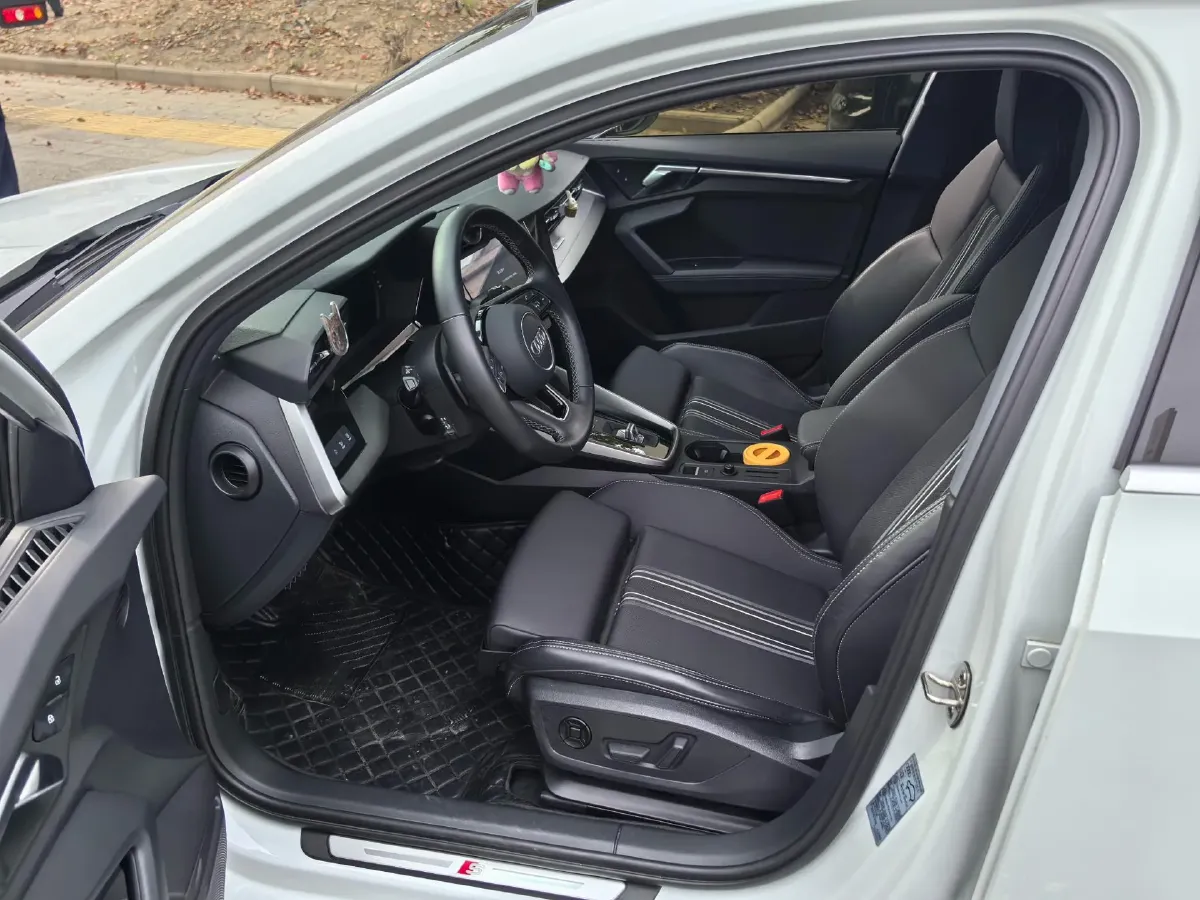 2023 Audi A3 1.4T 150HP L4 7DCT,autocango,china used car exporter,china ev exporter,chinese used car exporter,chinese used ev exporter