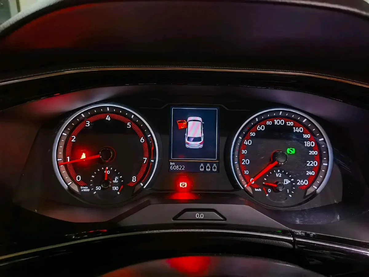 2022 Volkswagen Tayron 2.0T 186HP L4 7DCT,autocango,china used car exporter,china ev exporter,chinese used car exporter,chinese used ev exporter