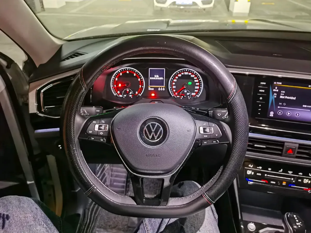 2022 Volkswagen Tayron 2.0T 186HP L4 7DCT,autocango,china used car exporter,china ev exporter,chinese used car exporter,chinese used ev exporter