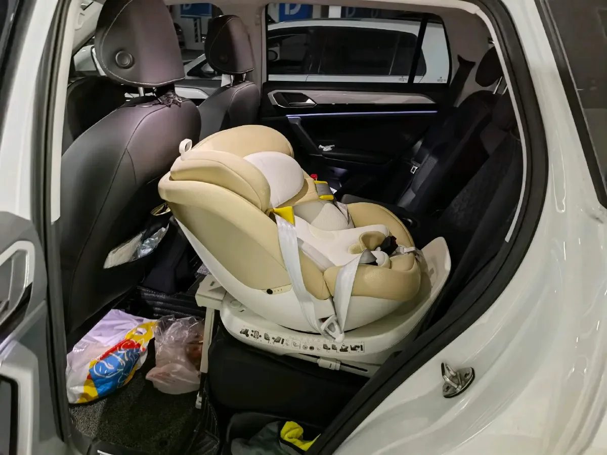 2022 Volkswagen Tayron 2.0T 186HP L4 7DCT,autocango,china used car exporter,china ev exporter,chinese used car exporter,chinese used ev exporter