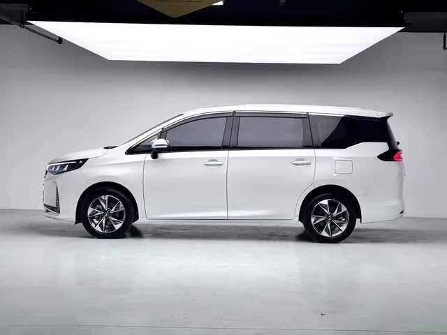 2023 GAC Trumpchi M6 1.5T 177HP L4 7DCT,autocango,china used car exporter,china ev exporter,chinese used car exporter,chinese used ev exporter