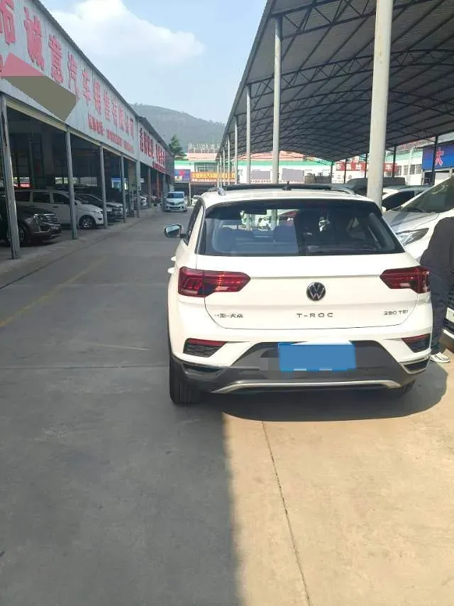 2022 Volkswagen T-Roc 1.4T 150HP L4 7DCT,autocango,china used car exporter,china ev exporter,chinese used car exporter,chinese used ev exporter