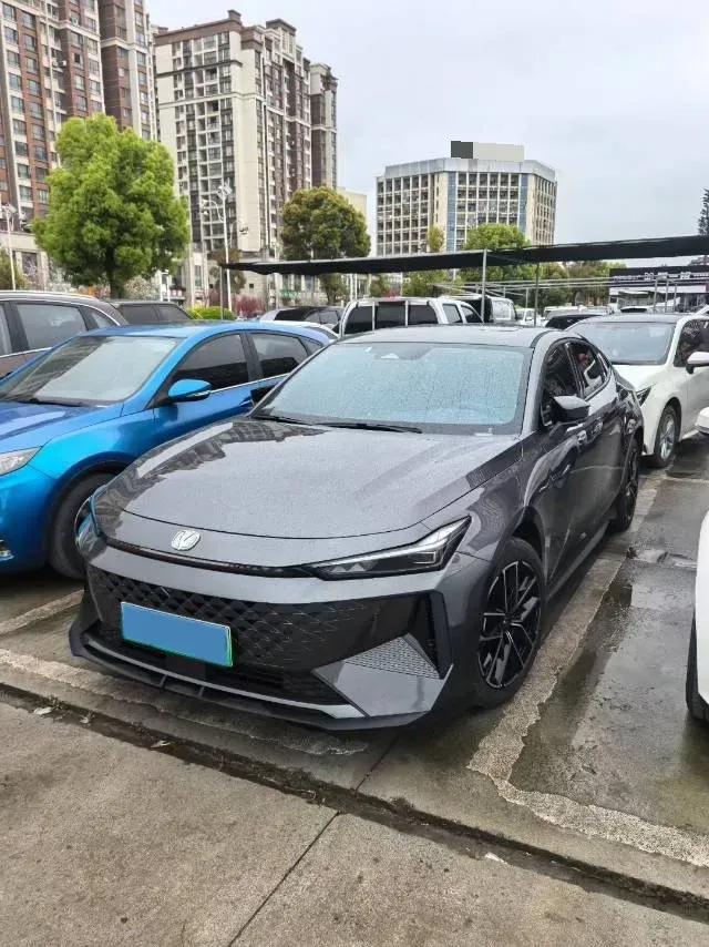 2024 ChangAn UNI-V iDD 1.5L 110HP L4 E-CVT PHEV 18.99KWH,autocango,china used car exporter,china ev exporter,chinese used car exporter,chinese used ev exporter