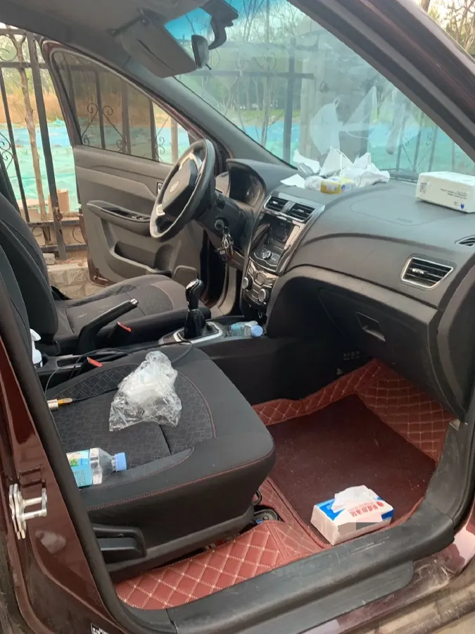 2017 Karry K50 1.5L 109HP L4 5MT,autocango,china used car exporter,china ev exporter,chinese used car exporter,chinese used ev exporter