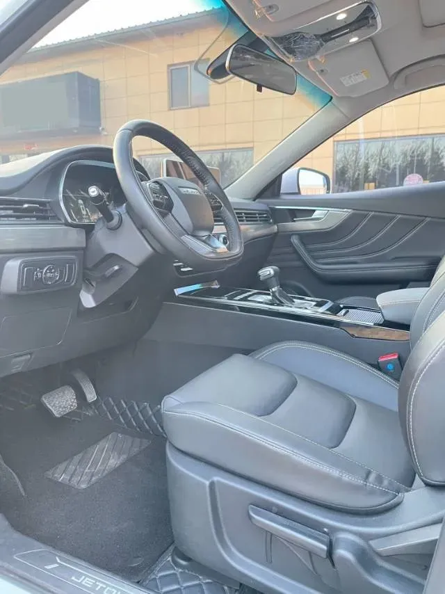 2020 Jetour X70S 1.5T 156HP L4 6DCT,autocango,china used car exporter,china ev exporter,chinese used car exporter,chinese used ev exporter