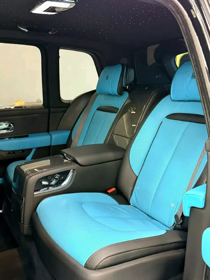 2020 Rolls-Royce Cullinan 6.7T 600HP V12 8AT,autocango,china used car exporter,china ev exporter,chinese used car exporter,chinese used ev exporter