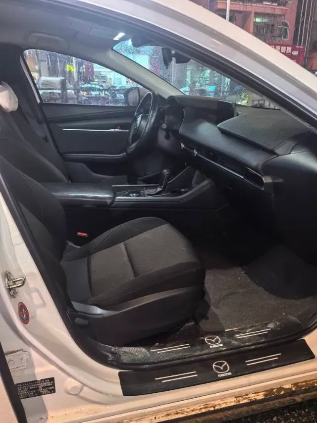 2023 Mazda 3 Axela 2.0L 158HP L4 6AT,autocango,china used car exporter,china ev exporter,chinese used car exporter,chinese used ev exporter