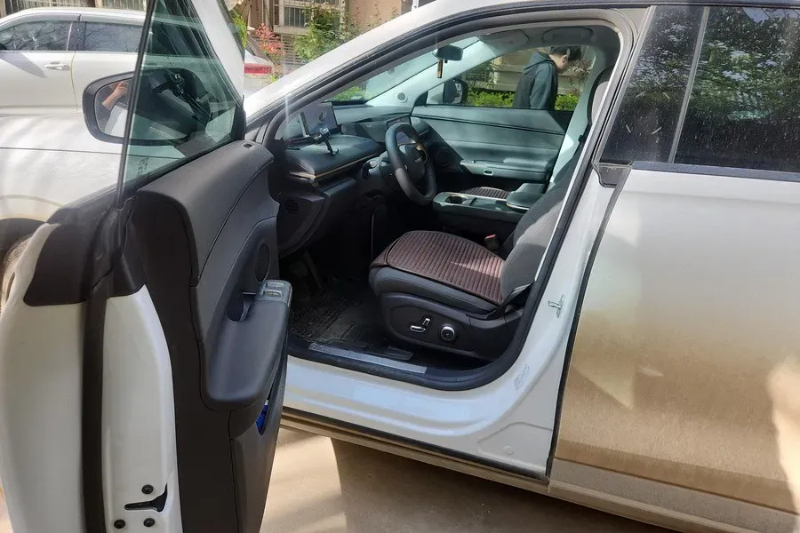 2024 Exceed Sterra ET REEV 156HP REEV 32KWH,autocango,china used car exporter,china ev exporter,chinese used car exporter,chinese used ev exporter