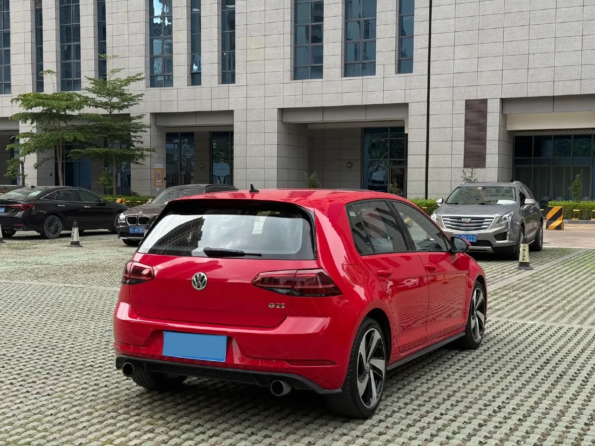 2019 Buick EnvisionPlus 2.0T 260HP L4 9AT,autocango,china used car exporter,china ev exporter,chinese used car exporter,chinese used ev exporter