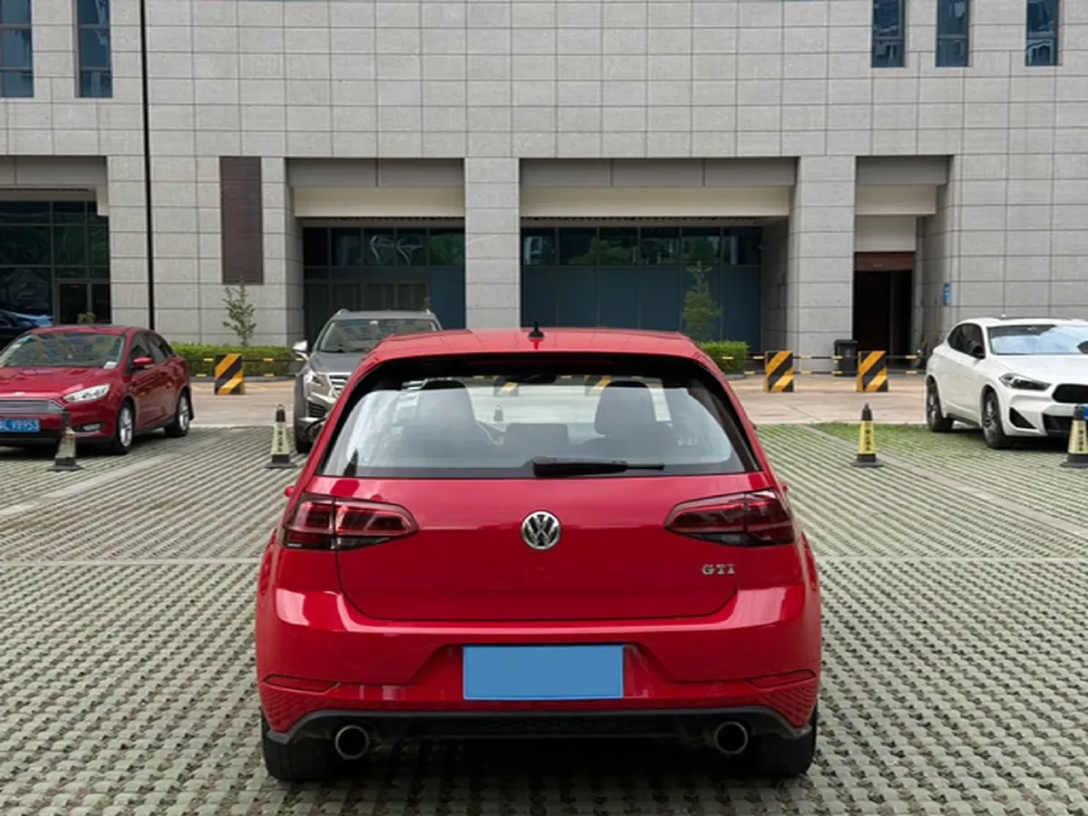 2019 Buick EnvisionPlus 2.0T 260HP L4 9AT,autocango,china used car exporter,china ev exporter,chinese used car exporter,chinese used ev exporter