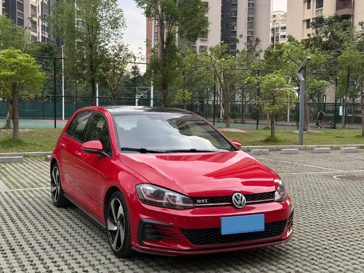 2019 Buick EnvisionPlus 2.0T 260HP L4 9AT,autocango,china used car exporter,china ev exporter,chinese used car exporter,chinese used ev exporter