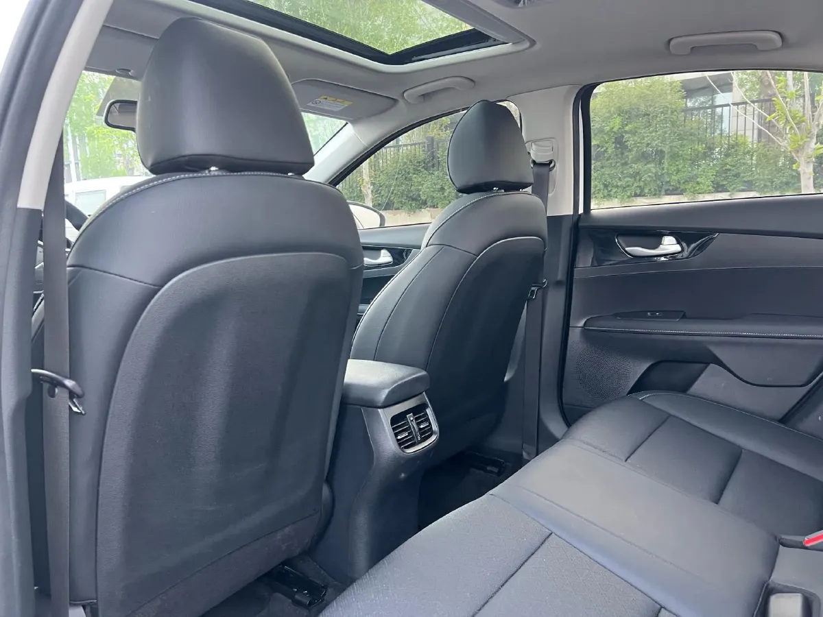 2021 Kia K3 1.5L 115HP L4 CVT,autocango,china used car exporter,china ev exporter,chinese used car exporter,chinese used ev exporter