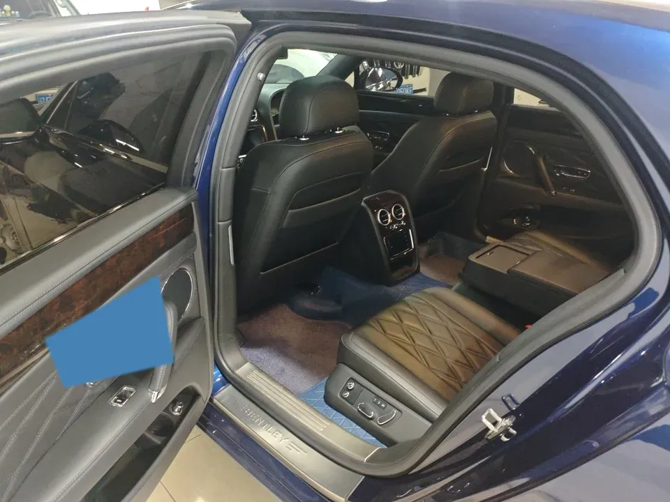 2016 Bentley Flying Spur 4.0T 507HP V8 8AT,autocango,china used car exporter,china ev exporter,chinese used car exporter,chinese used ev exporter