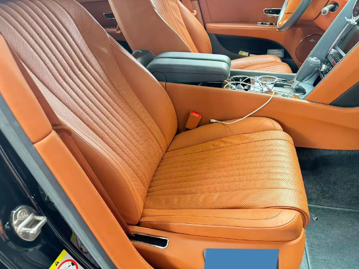 2017 Bentley Flying Spur 4.0T 507HP V8 8AT,autocango,china used car exporter,china ev exporter,chinese used car exporter,chinese used ev exporter