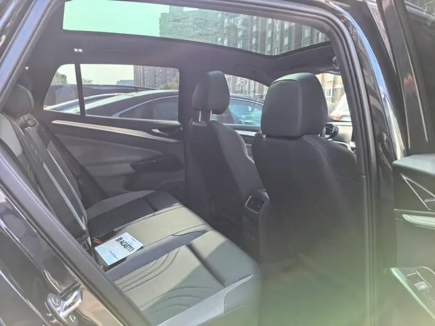 2024 Volkswagen ID.4 Crozz BEV 84.8KWH,autocango,china used car exporter,china ev exporter,chinese used car exporter,chinese used ev exporter