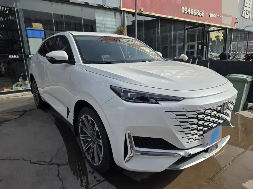 2021 ChangAn UNI-K 2.0T 233HP L4 8AT,autocango,china used car exporter,china ev exporter,chinese used car exporter,chinese used ev exporter
