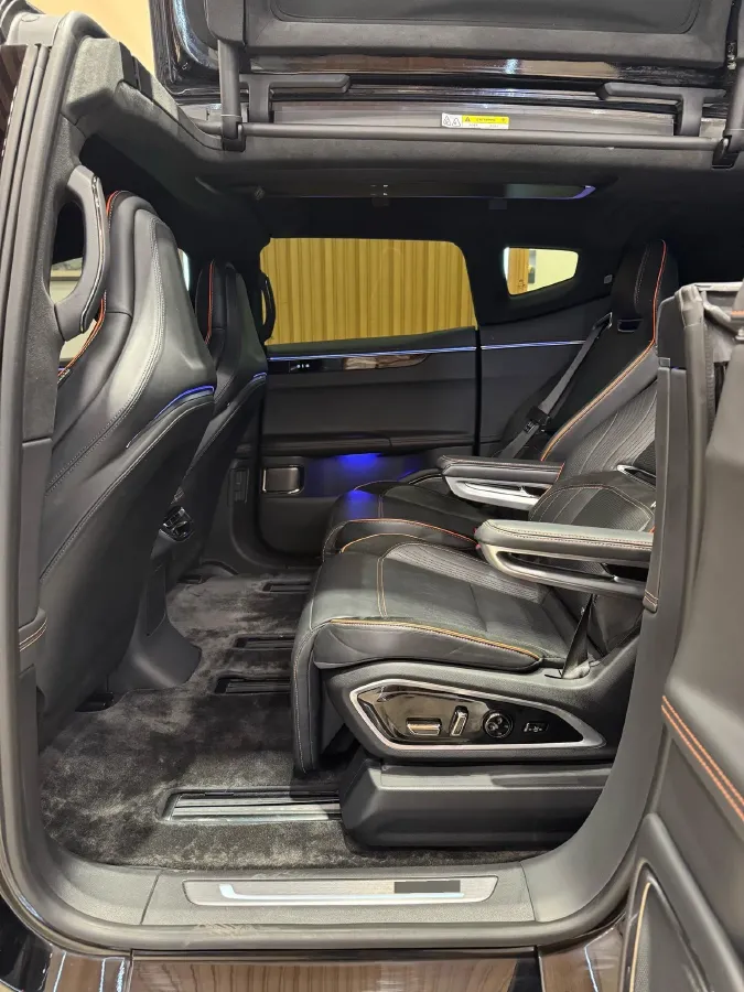 2021 HiPhi X BEV 97KWH,autocango,china used car exporter,china ev exporter,chinese used car exporter,chinese used ev exporter