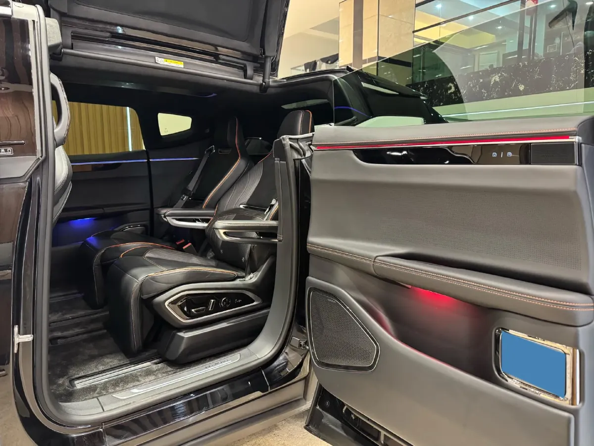 2021 HiPhi X BEV 97KWH,autocango,china used car exporter,china ev exporter,chinese used car exporter,chinese used ev exporter