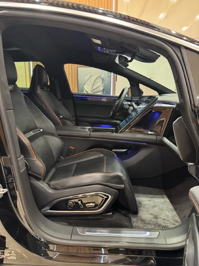 2021 HiPhi X BEV 97KWH,autocango,china used car exporter,china ev exporter,chinese used car exporter,chinese used ev exporter