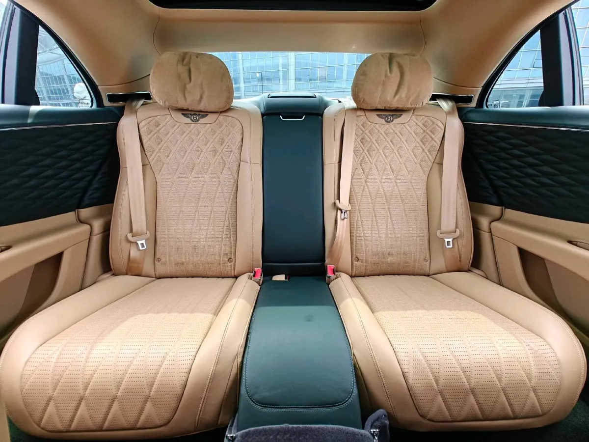 2022 Bentley Flying Spur 2.9T 416HP V6 8DCT PHEV 18KWH,autocango,china used car exporter,china ev exporter,chinese used car exporter,chinese used ev exporter