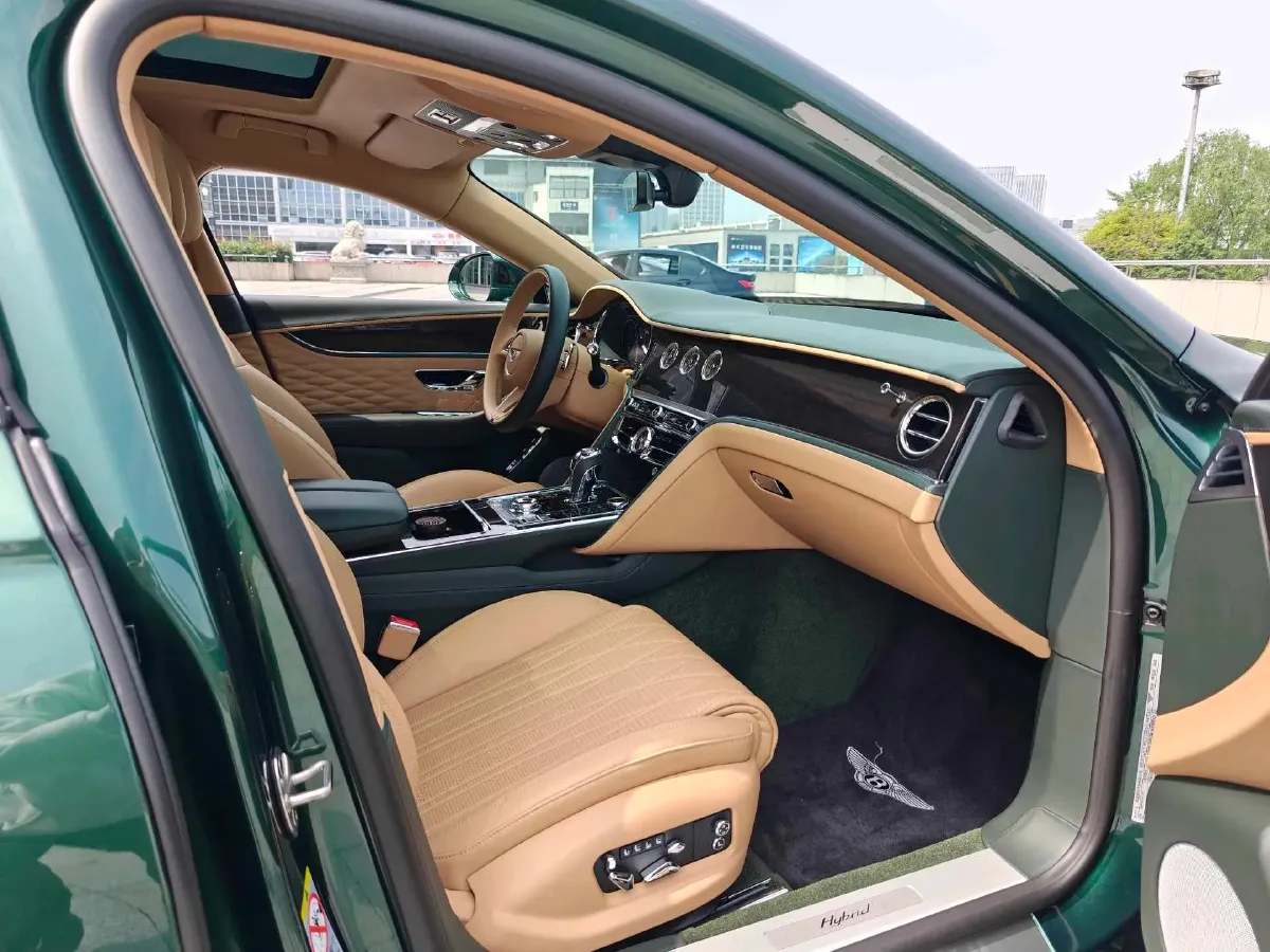 2022 Bentley Flying Spur 2.9T 416HP V6 8DCT PHEV 18KWH,autocango,china used car exporter,china ev exporter,chinese used car exporter,chinese used ev exporter