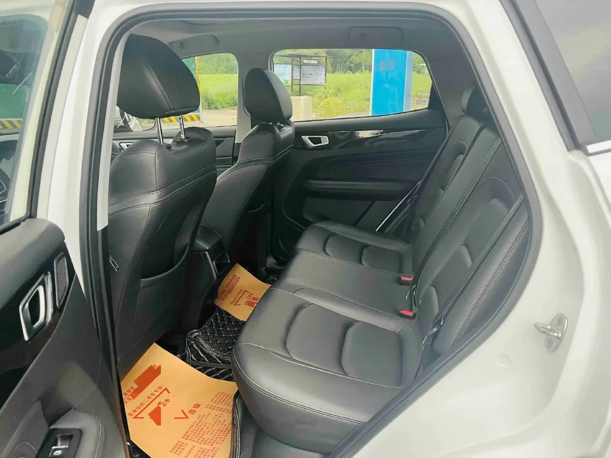 2020 KaiYi XuanJie 1.5L 116HP L4 5MT,autocango,china used car exporter,china ev exporter,chinese used car exporter,chinese used ev exporter