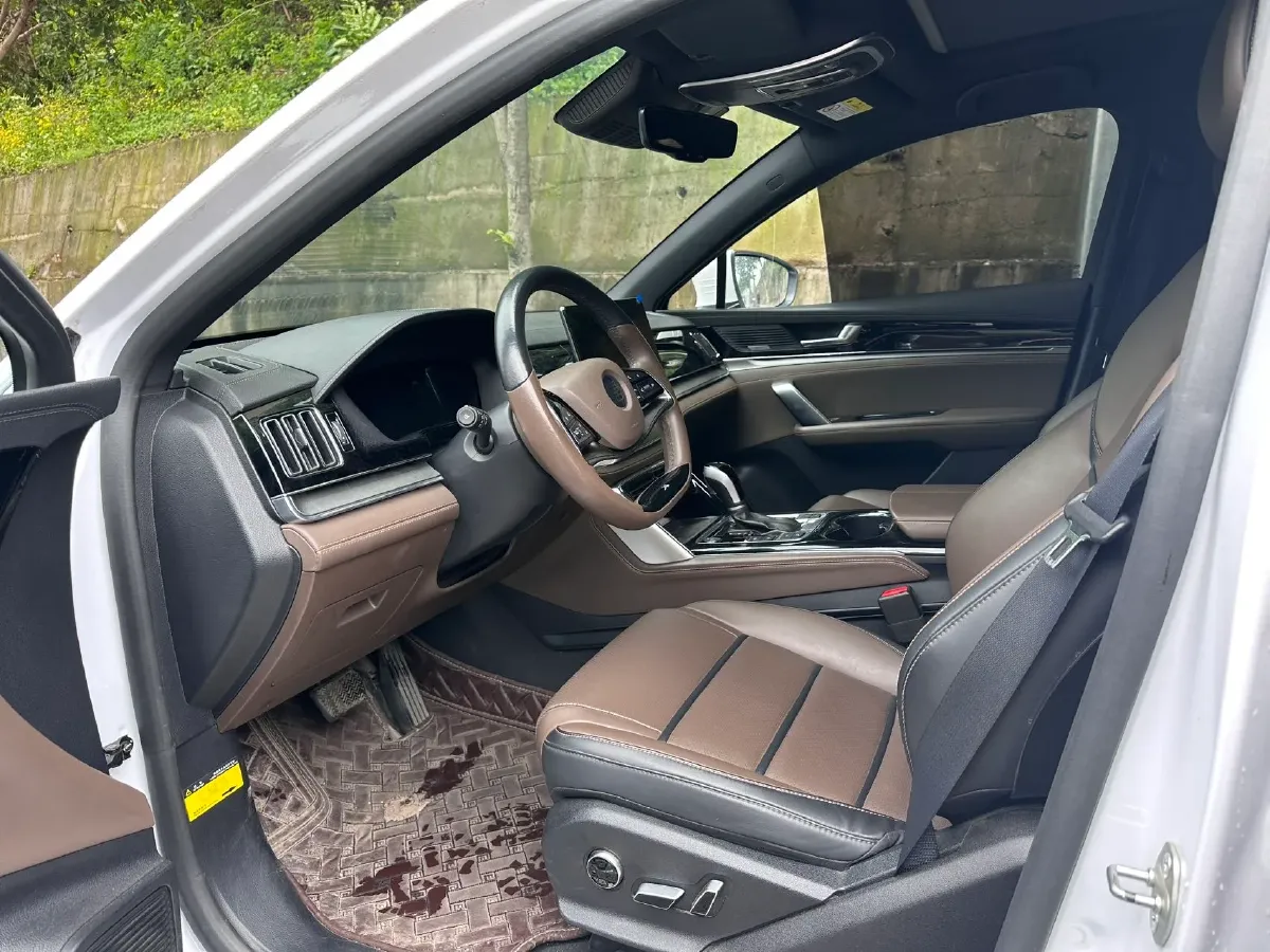 2019 BYD Tang 2.0T 192HP L4 6AT,autocango,china used car exporter,china ev exporter,chinese used car exporter,chinese used ev exporter