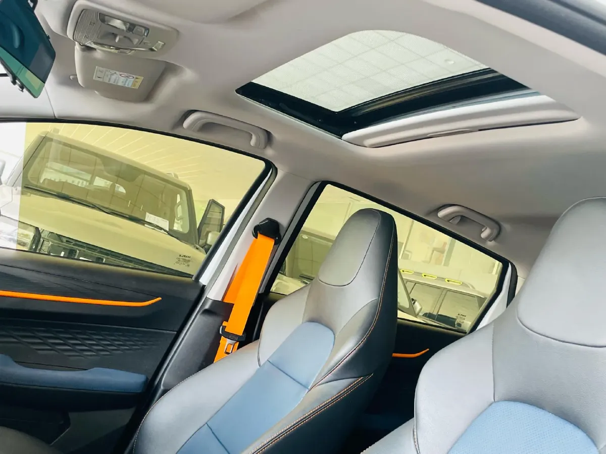 2022 Livan X3 PRO 1.5L 113HP L4 CVT,autocango,china used car exporter,china ev exporter,chinese used car exporter,chinese used ev exporter